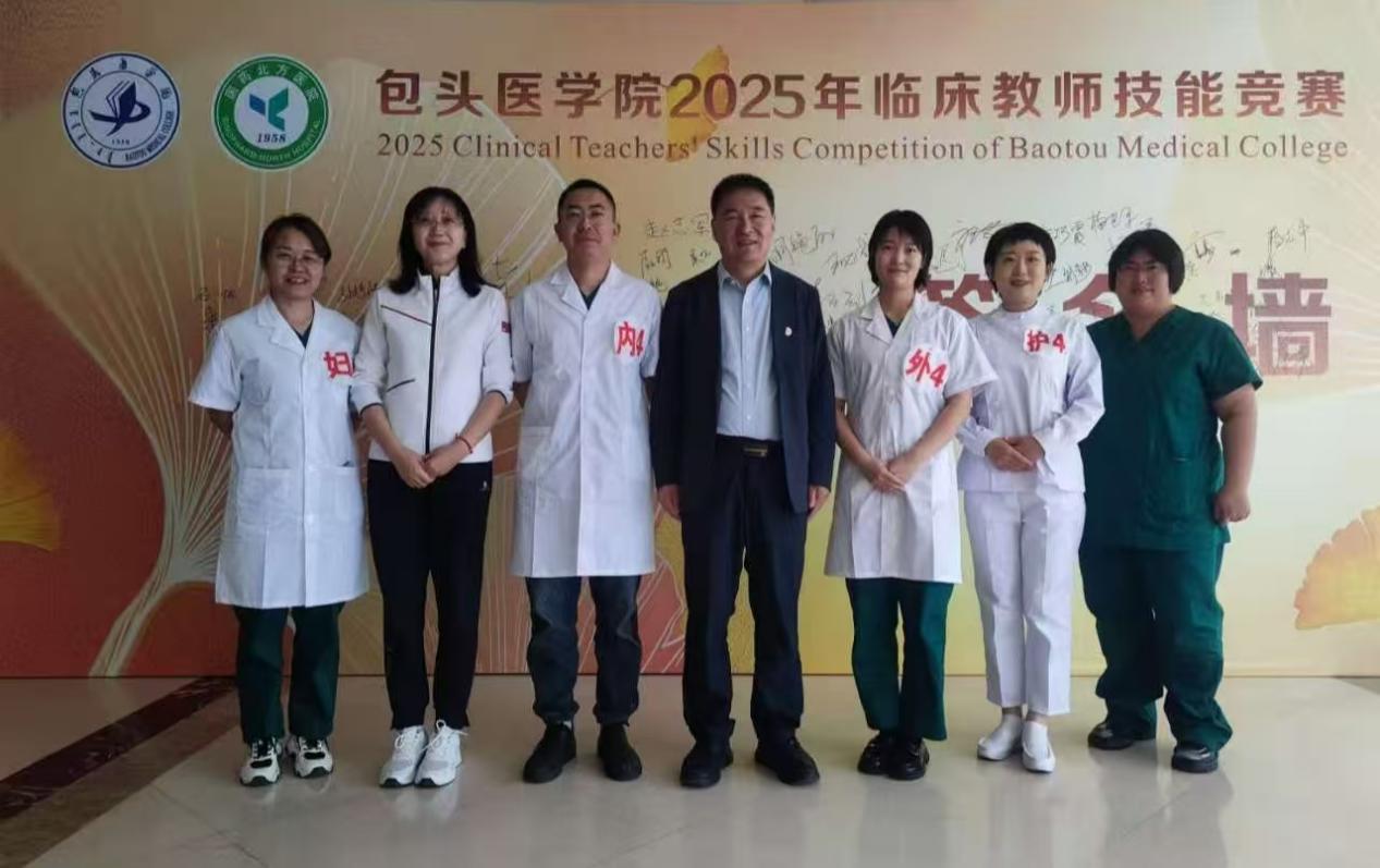 说明: 73c59eb0284380bb3fc8005c6b42816